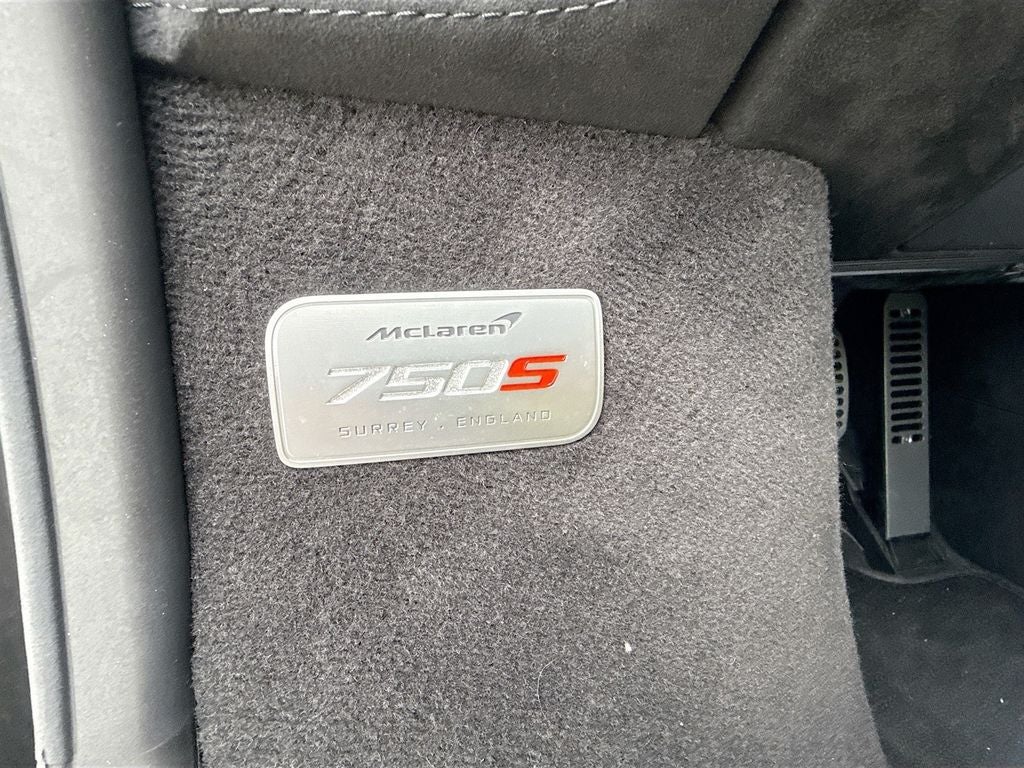 2025 McLaren 750S SPIDER