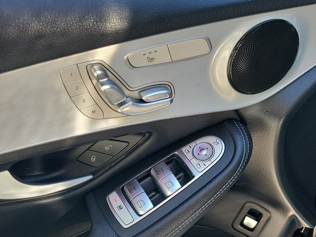 2022 Mercedes-Benz GLC GLC 300