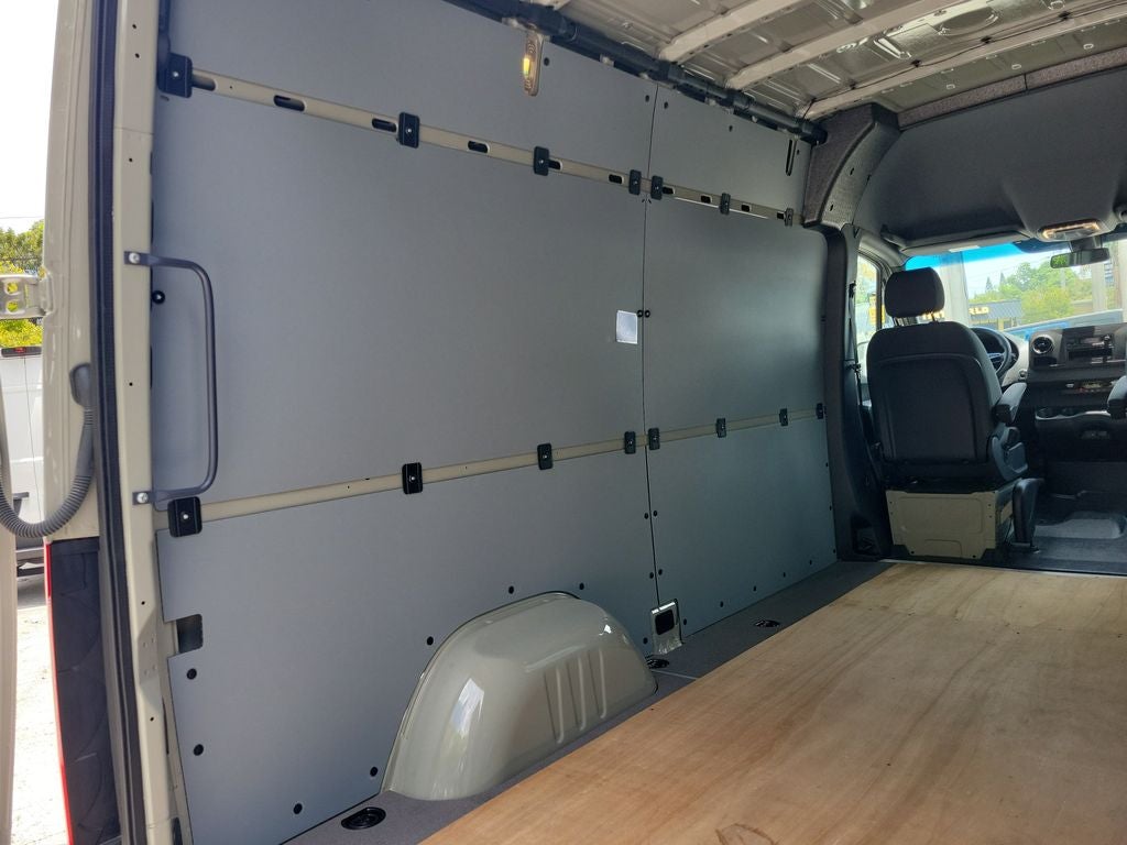 2024 Mercedes-Benz Sprinter 2500 Cargo 144 WB