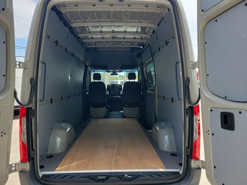 2024 Mercedes-Benz Sprinter 2500 Cargo 144 WB
