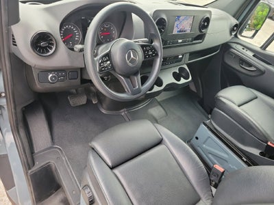 2023 Mercedes-Benz Sprinter 2500 Cargo 144 WB