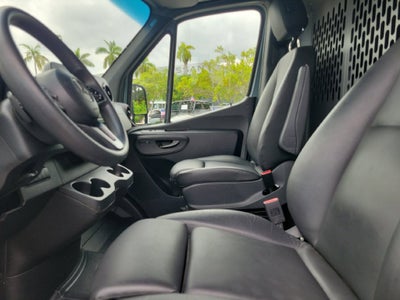 2023 Mercedes-Benz Sprinter 2500 Cargo 144 WB