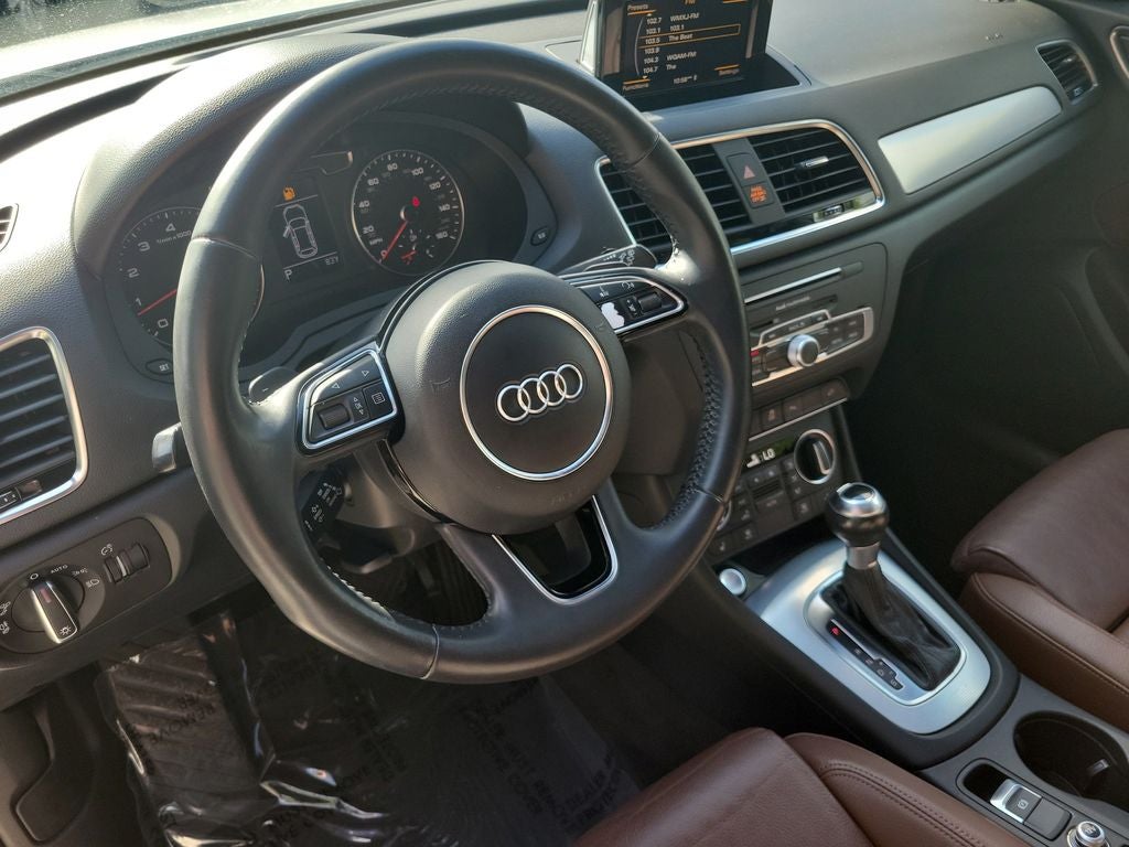 2018 Audi Q3 2.0T Premium Pano Roof