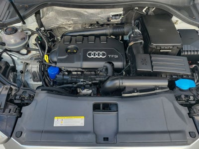 2018 Audi Q3 2.0T Premium Pano Roof
