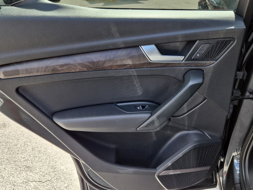 2018 Audi Q5 2.0T Premium Plus quattro