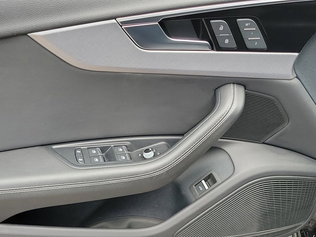 2023 Audi A4 45 S line Premium Plus quattro