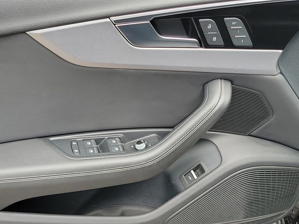 2023 Audi A4 45 S line Premium Plus quattro