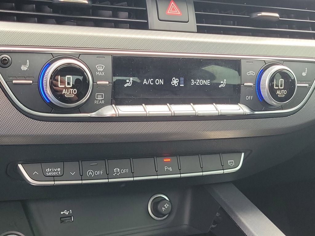 2023 Audi A4 45 S line Premium Plus quattro