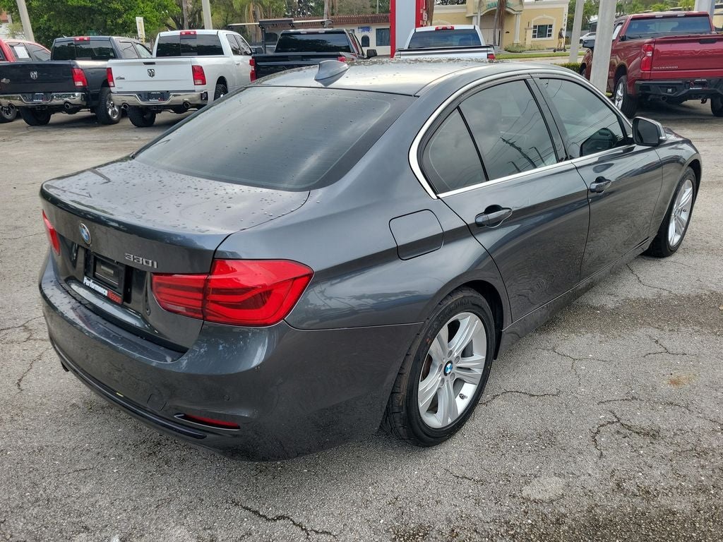 2017 BMW 3 Series 330i