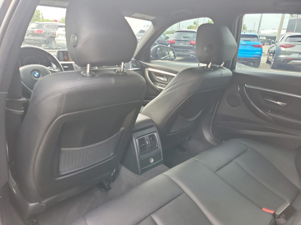 2017 BMW 3 Series 330i