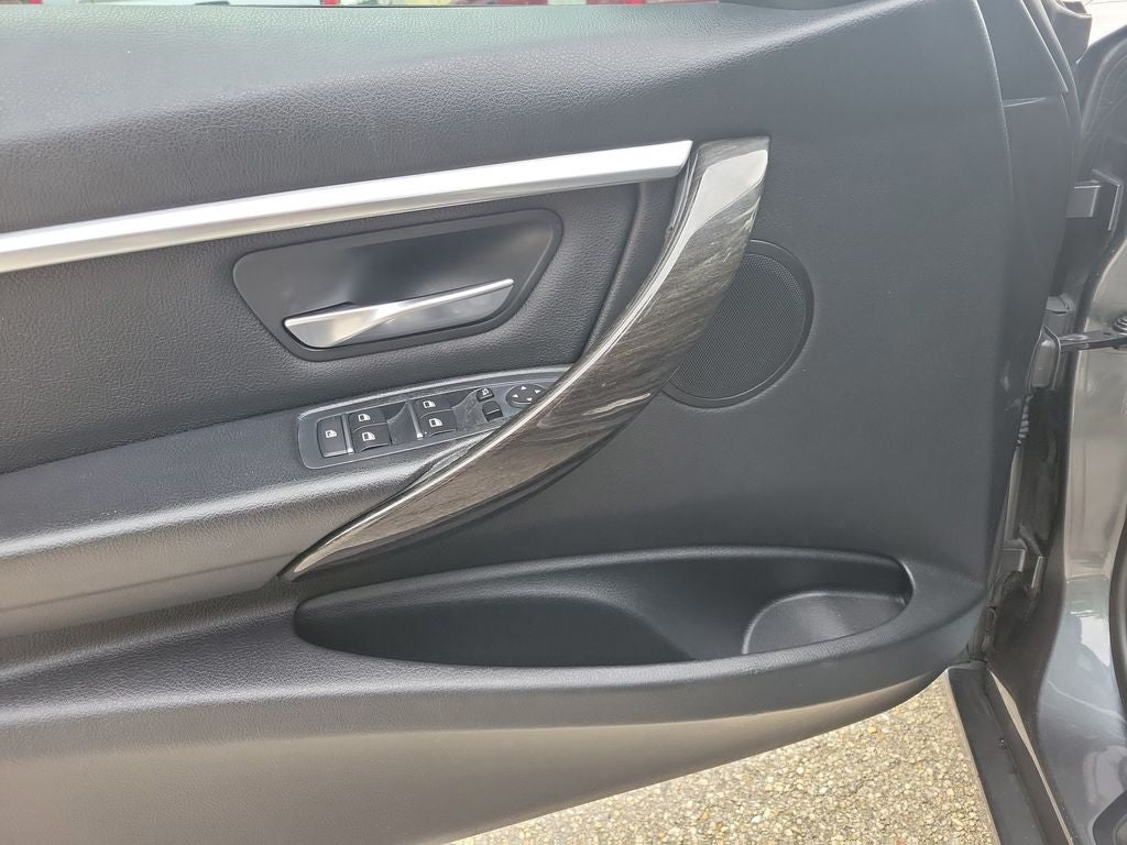 2017 BMW 3 Series 330i