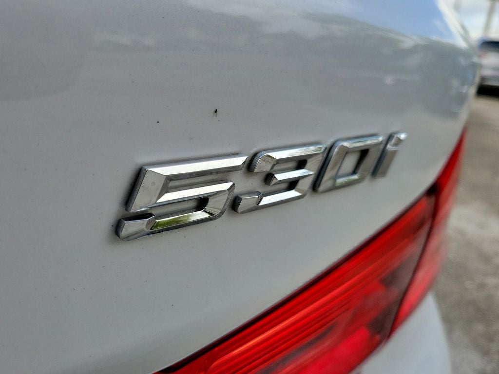 2018 BMW 5 Series 530i