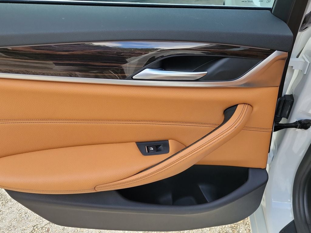 2018 BMW 5 Series 530i