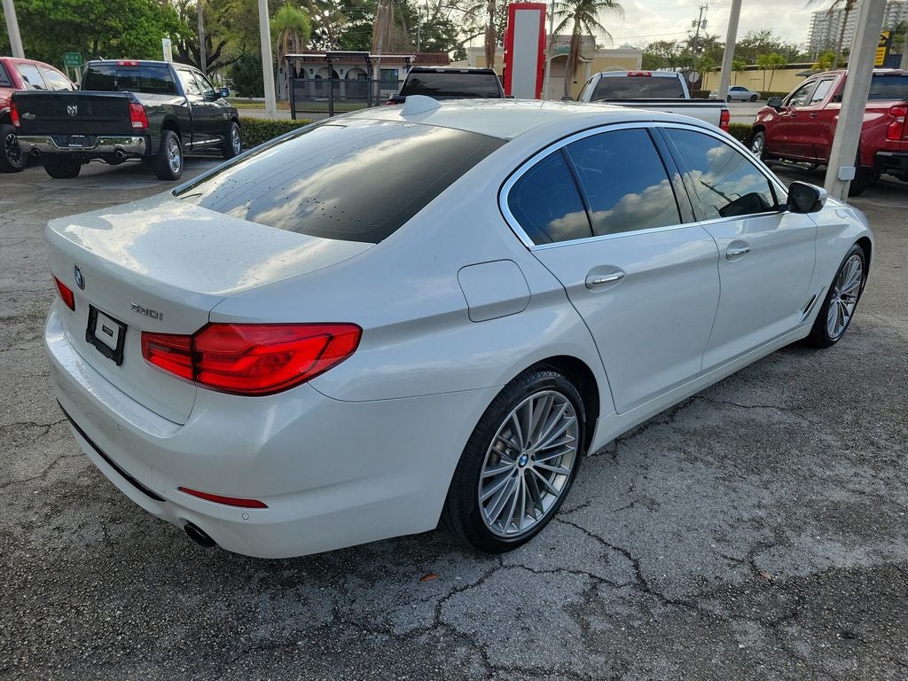 2018 BMW 5 Series 530i