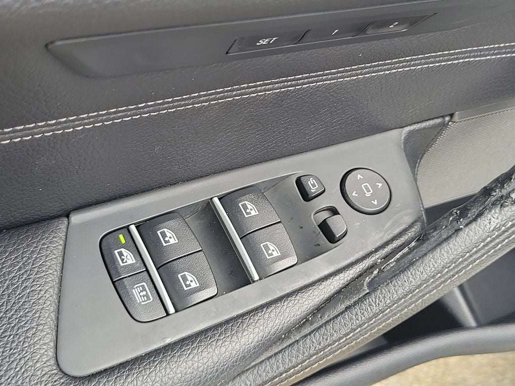 2018 BMW 5 Series 540i w/PREMIUM PACKAGE