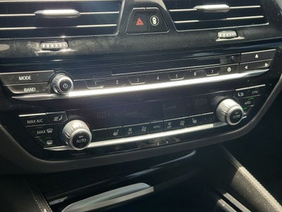 2018 BMW 5 Series 540i w/PREMIUM PACKAGE