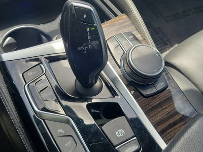 2018 BMW 5 Series 540i w/PREMIUM PACKAGE