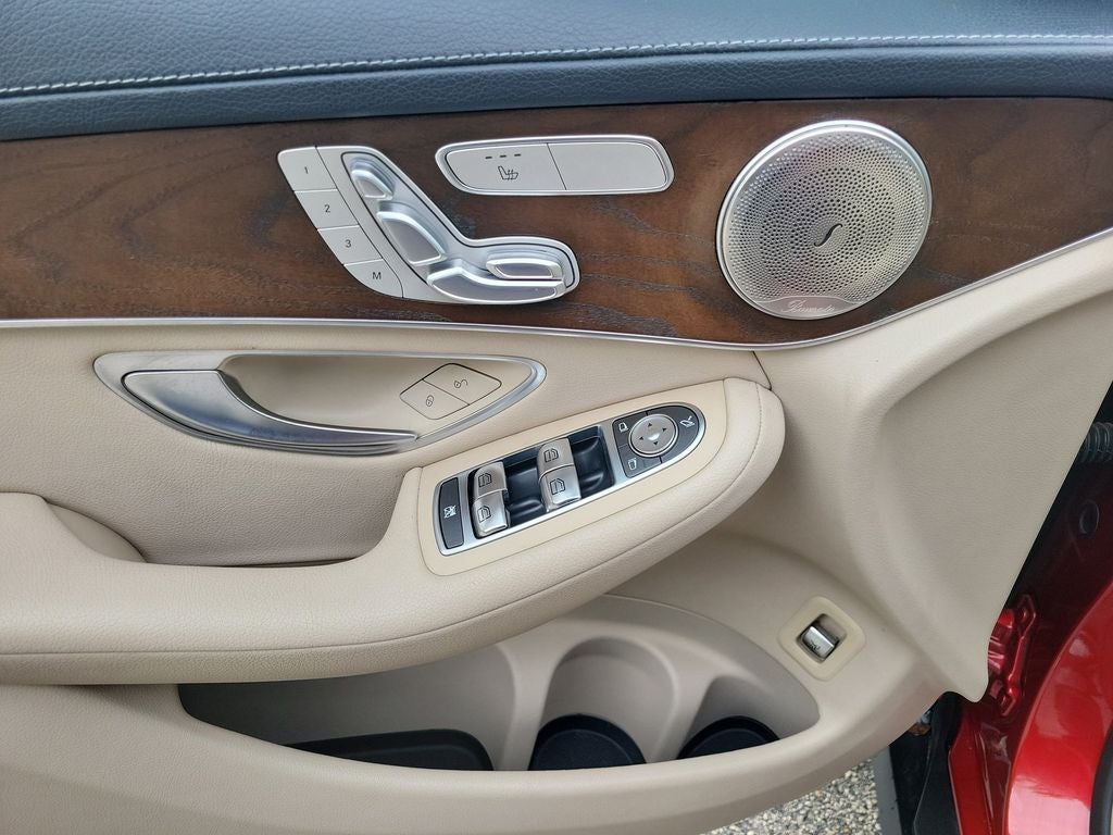 2019 Mercedes-Benz GLC GLC 300