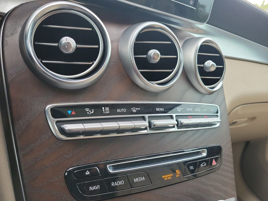 2019 Mercedes-Benz GLC GLC 300