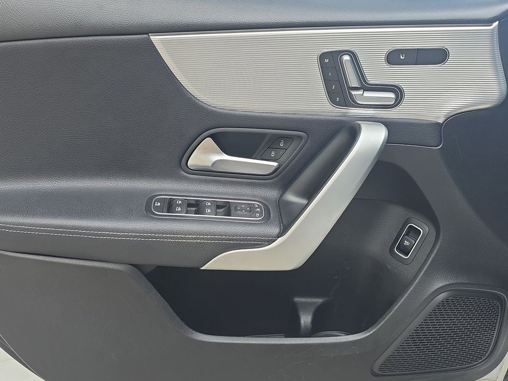 2020 Mercedes-Benz A-Class A 220