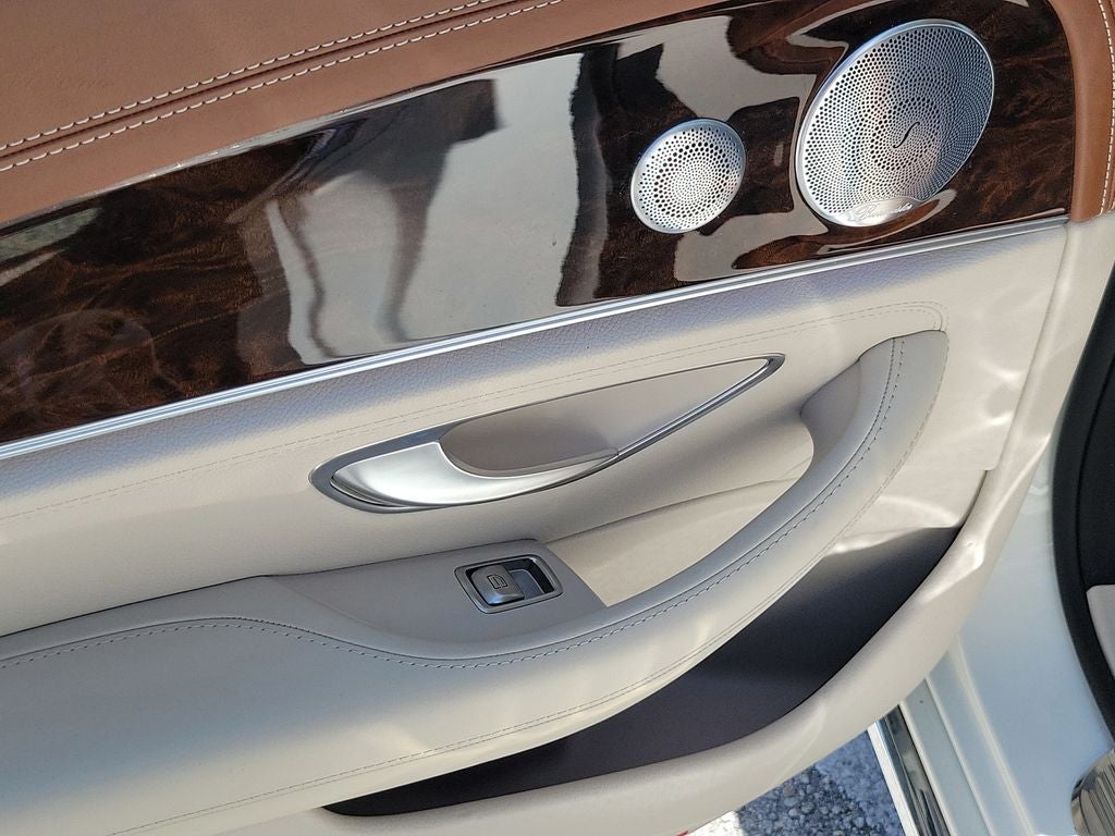 2019 Mercedes-Benz E-Class E 300 4MATIC® PREMIUM PACKAGE