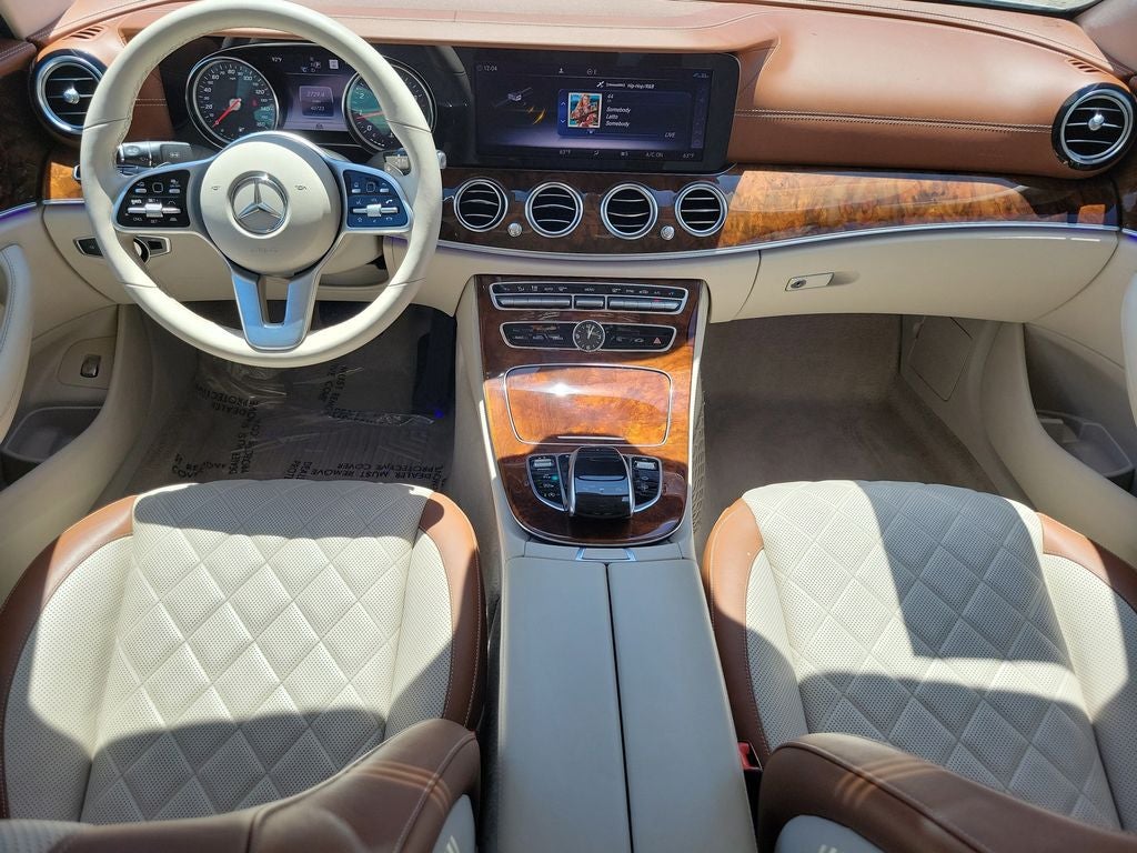2019 Mercedes-Benz E-Class E 300 4MATIC® PREMIUM PACKAGE