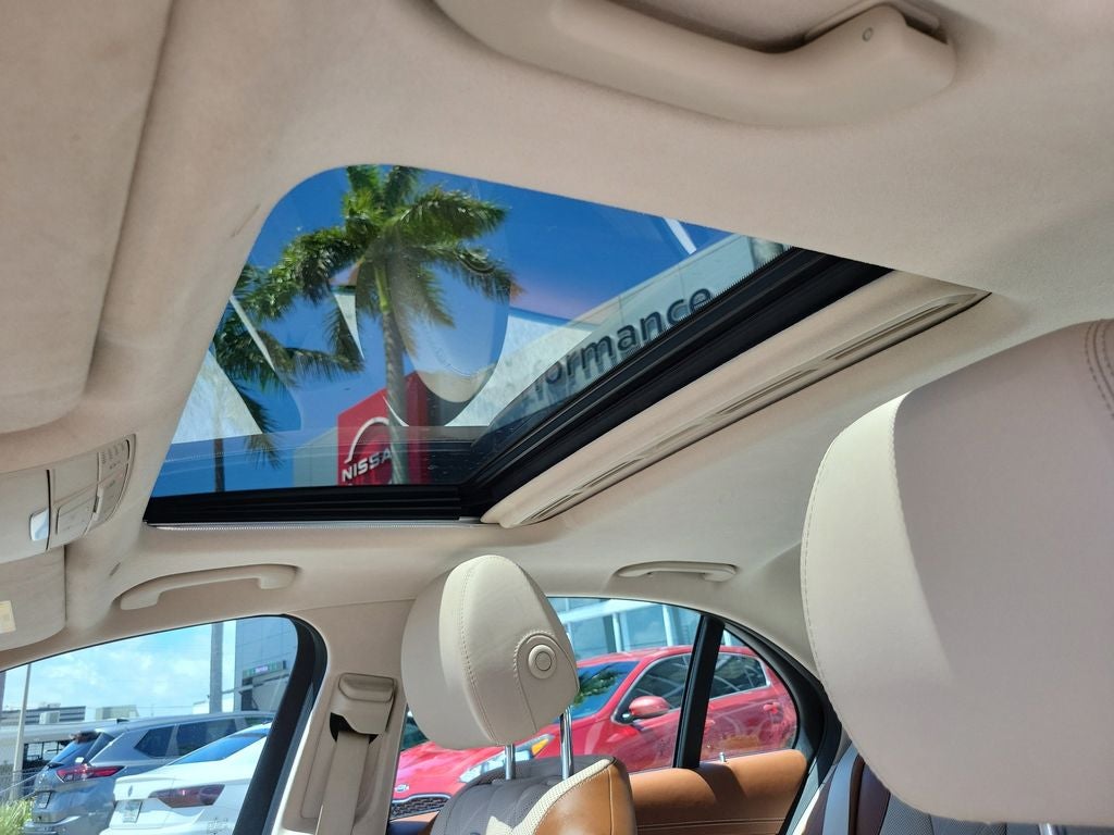 2019 Mercedes-Benz E-Class E 300 4MATIC® PREMIUM PACKAGE