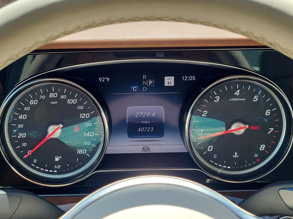 2019 Mercedes-Benz E-Class E 300 4MATIC® PREMIUM PACKAGE