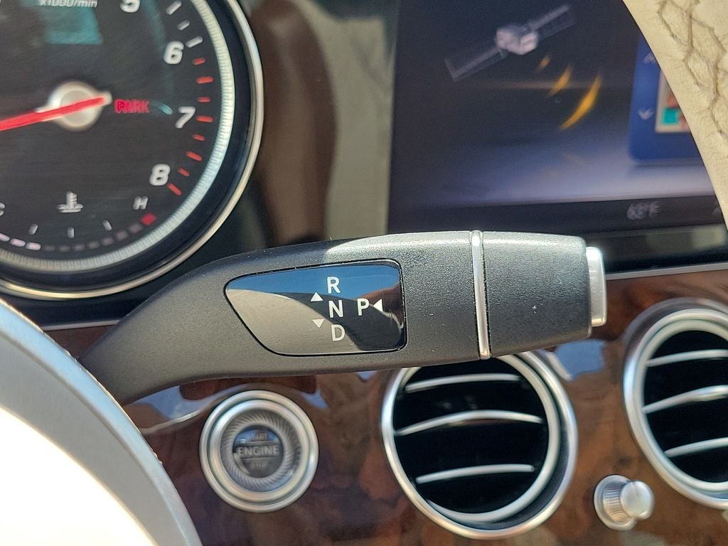 2019 Mercedes-Benz E-Class E 300 4MATIC® PREMIUM PACKAGE