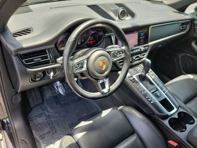 2021 Porsche Macan Base
