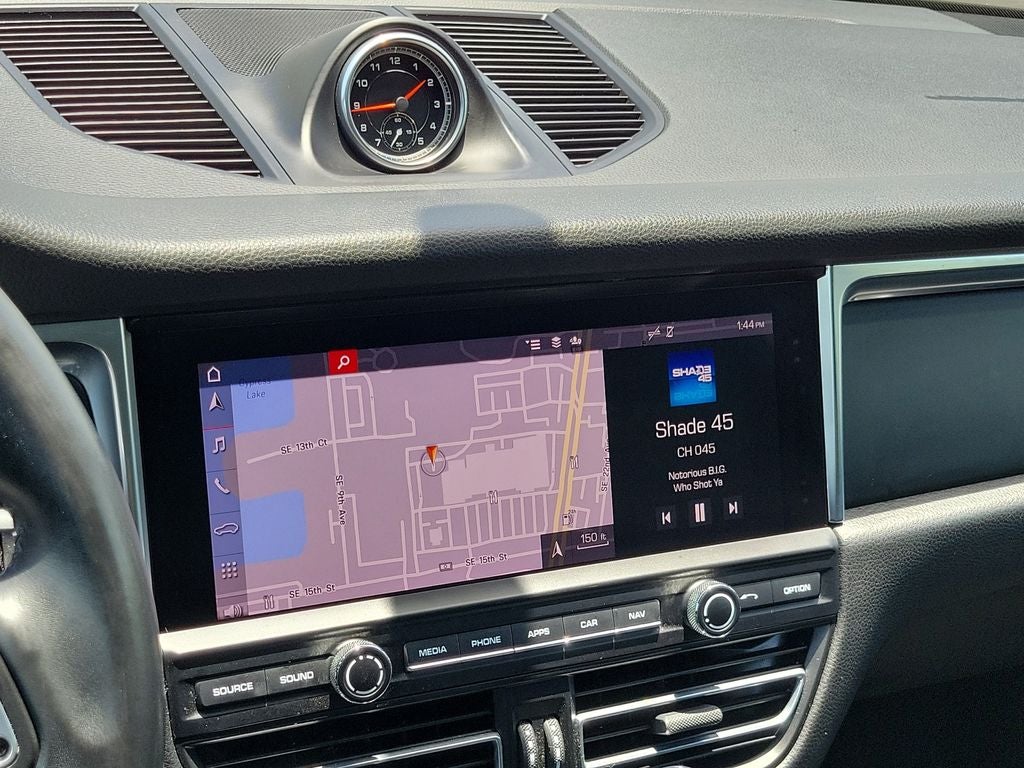 2021 Porsche Macan Base