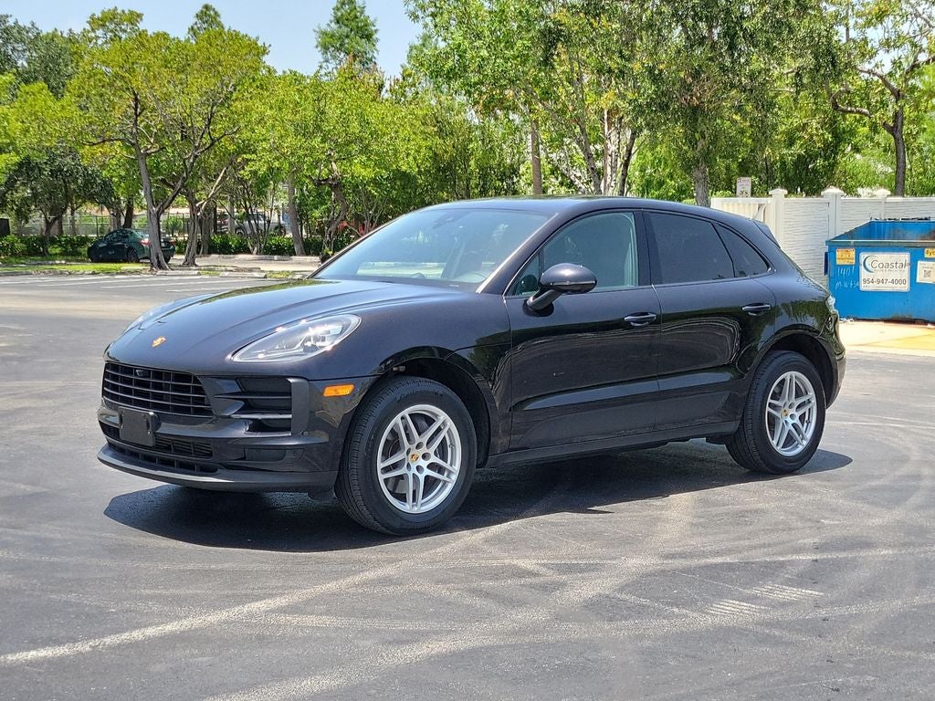 2021 Porsche Macan Base