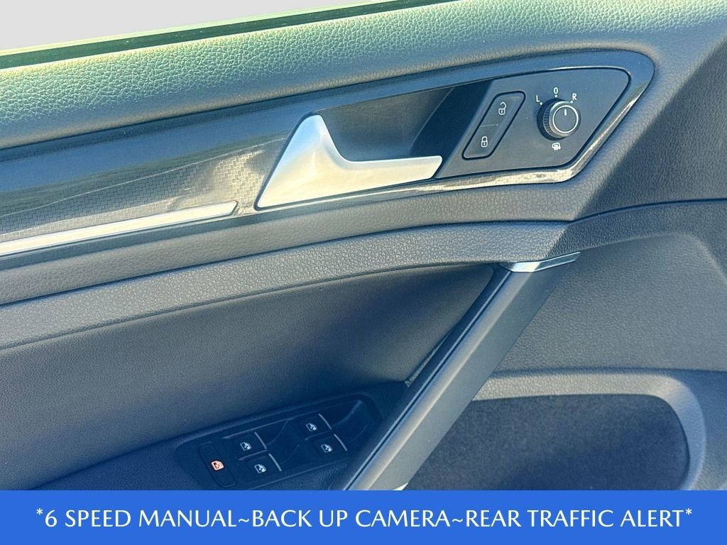 2019 Volkswagen Golf R DCC & Navigation 4Motion