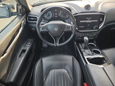 2022 Maserati Ghibli Modena Q4