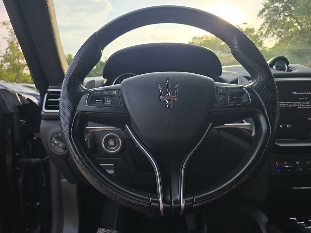 2022 Maserati Ghibli Modena Q4