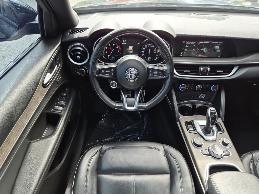 2022 Alfa Romeo Stelvio Ti
