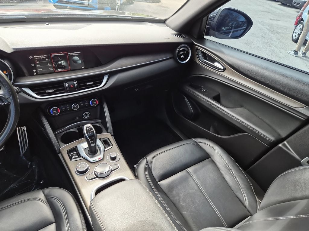 2022 Alfa Romeo Stelvio Ti