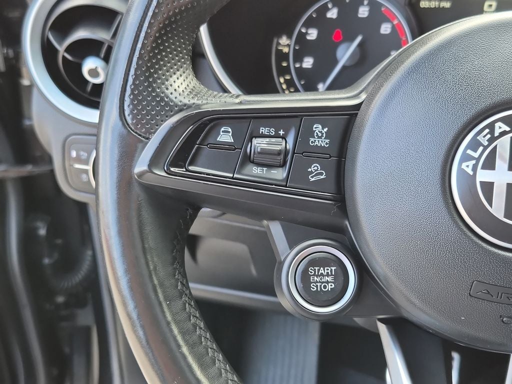 2022 Alfa Romeo Stelvio Ti