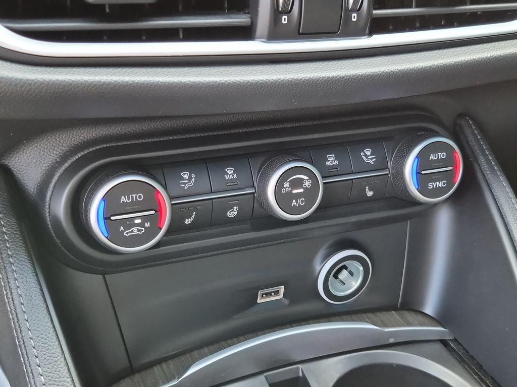 2022 Alfa Romeo Stelvio Ti