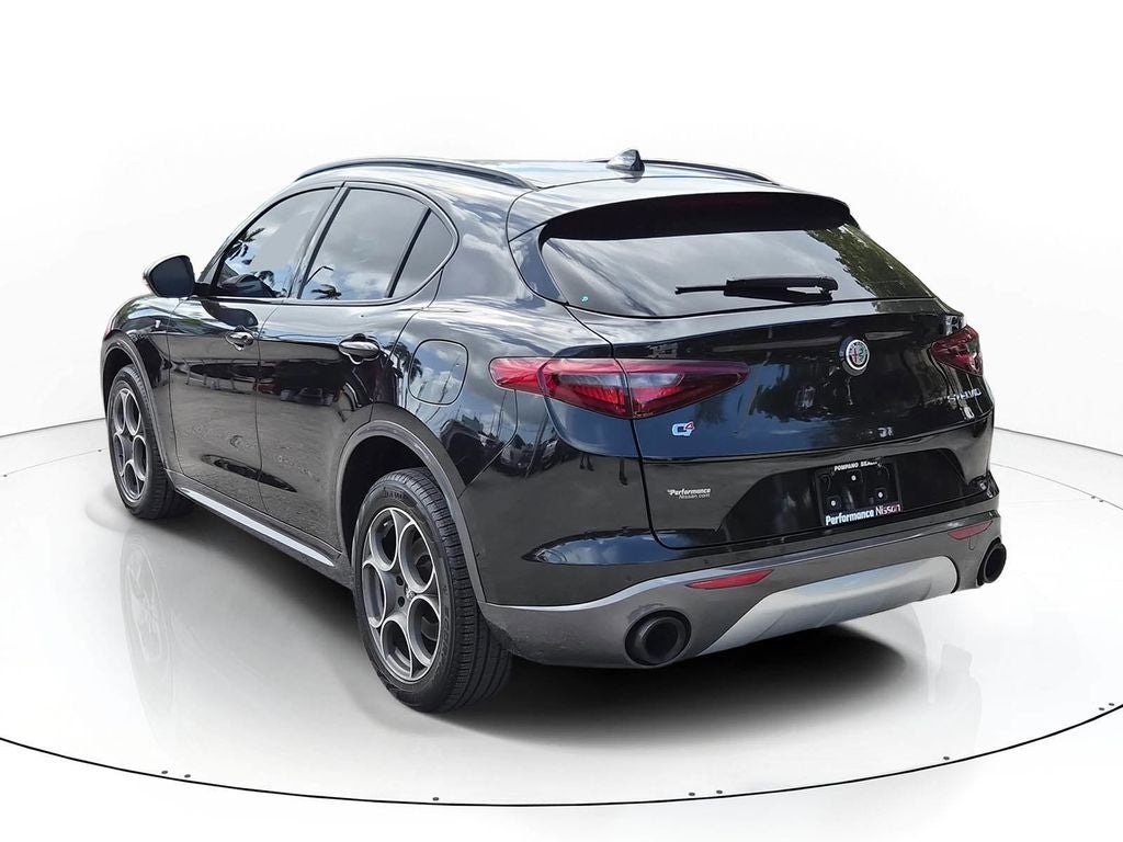 2022 Alfa Romeo Stelvio Ti