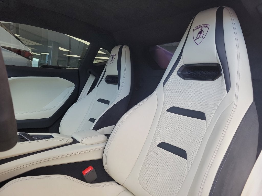 2026 Lamborghini Temerario Base