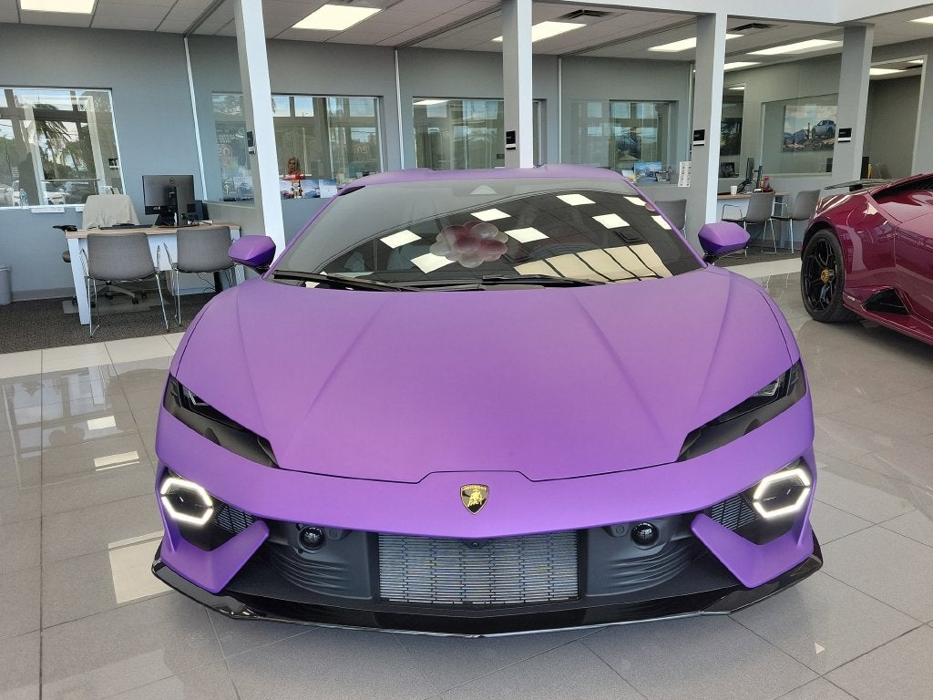 2026 Lamborghini Temerario Base