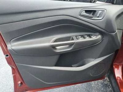 2015 Ford Escape S
