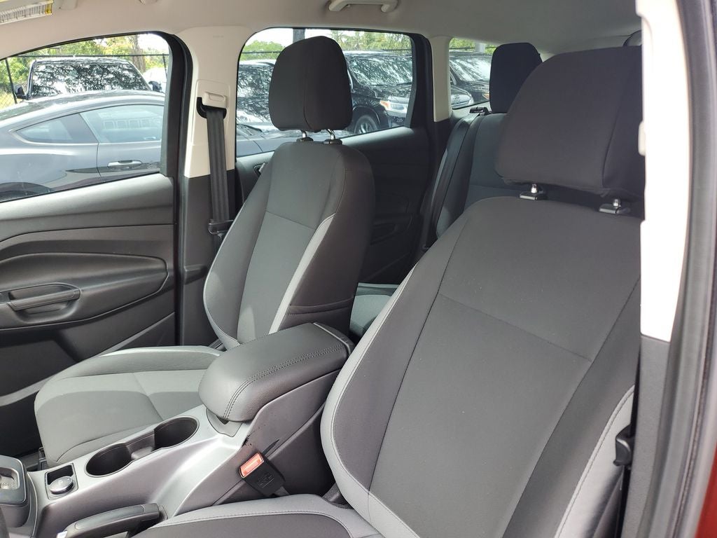 2015 Ford Escape S