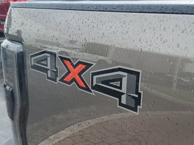 2022 Ford F-350SD Lariat