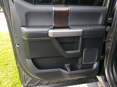 2017 Ford F-150 Platinum