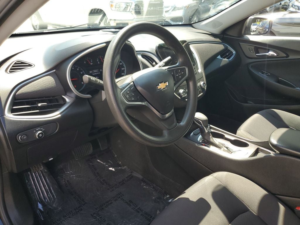2022 Chevrolet Malibu LS 1LS
