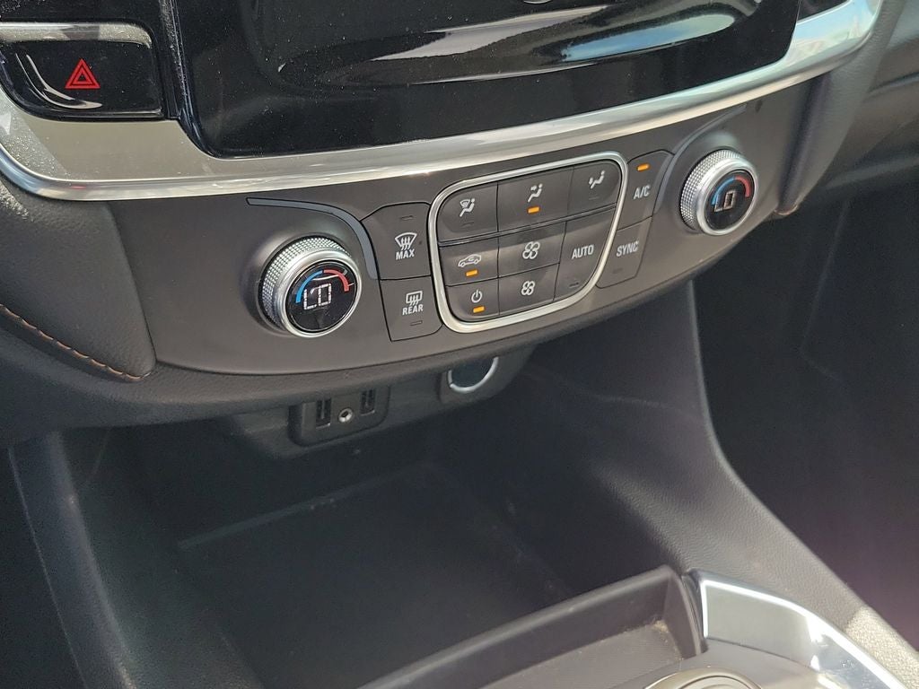 2019 Chevrolet Traverse LT Cloth w/1LT