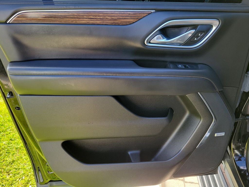 2021 Chevrolet Suburban High Country