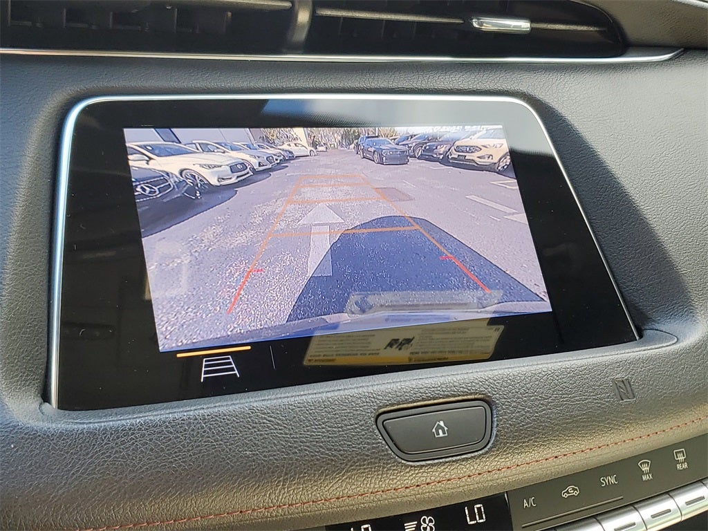 2019 Cadillac XT4 Sport SUNROOF